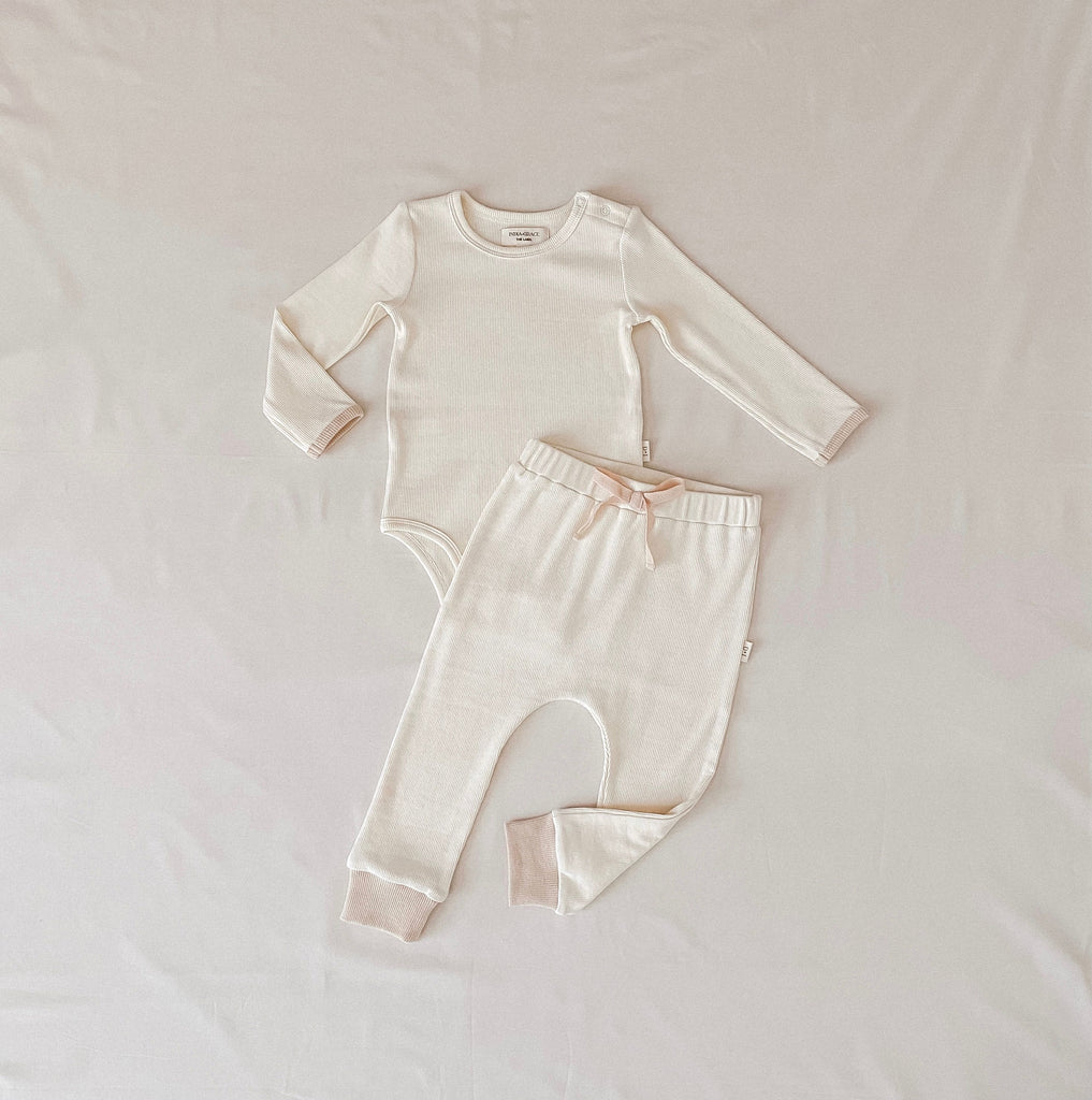 Ribbed Long Sleeve Onesie - Beige  India and Grace – Little Bambino Bear
